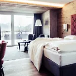 Biohotel Bergzeit 4* Zöblen