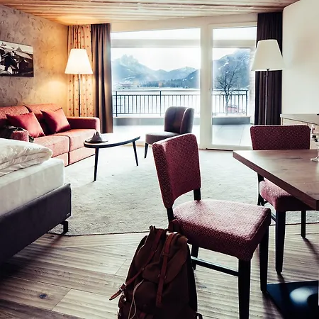 Biohotel Bergzeit ホテル 4*