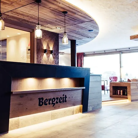 Hotel Biohotel Bergzeit 4*