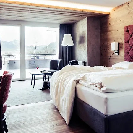 Biohotel Bergzeit 4* Zöblen