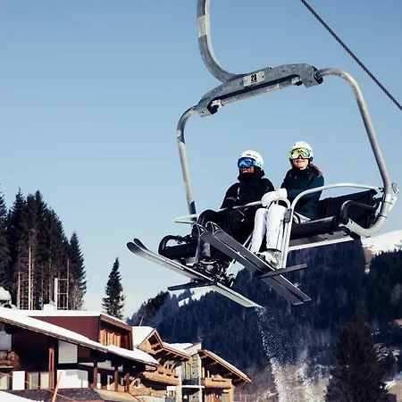 Biohotel Bergzeit Hotel Zöblen