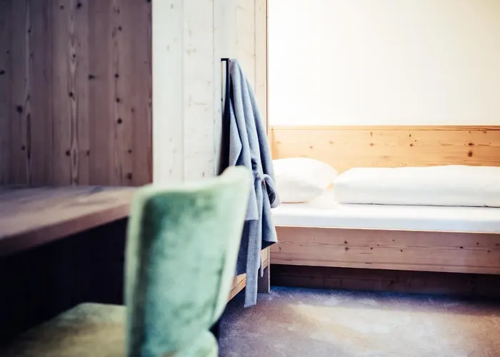 ホテル Biohotel Bergzeit